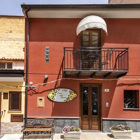 B&B Porta Delle Madonie Кампофеліче-ді-Роччелла Екстер'єр фото